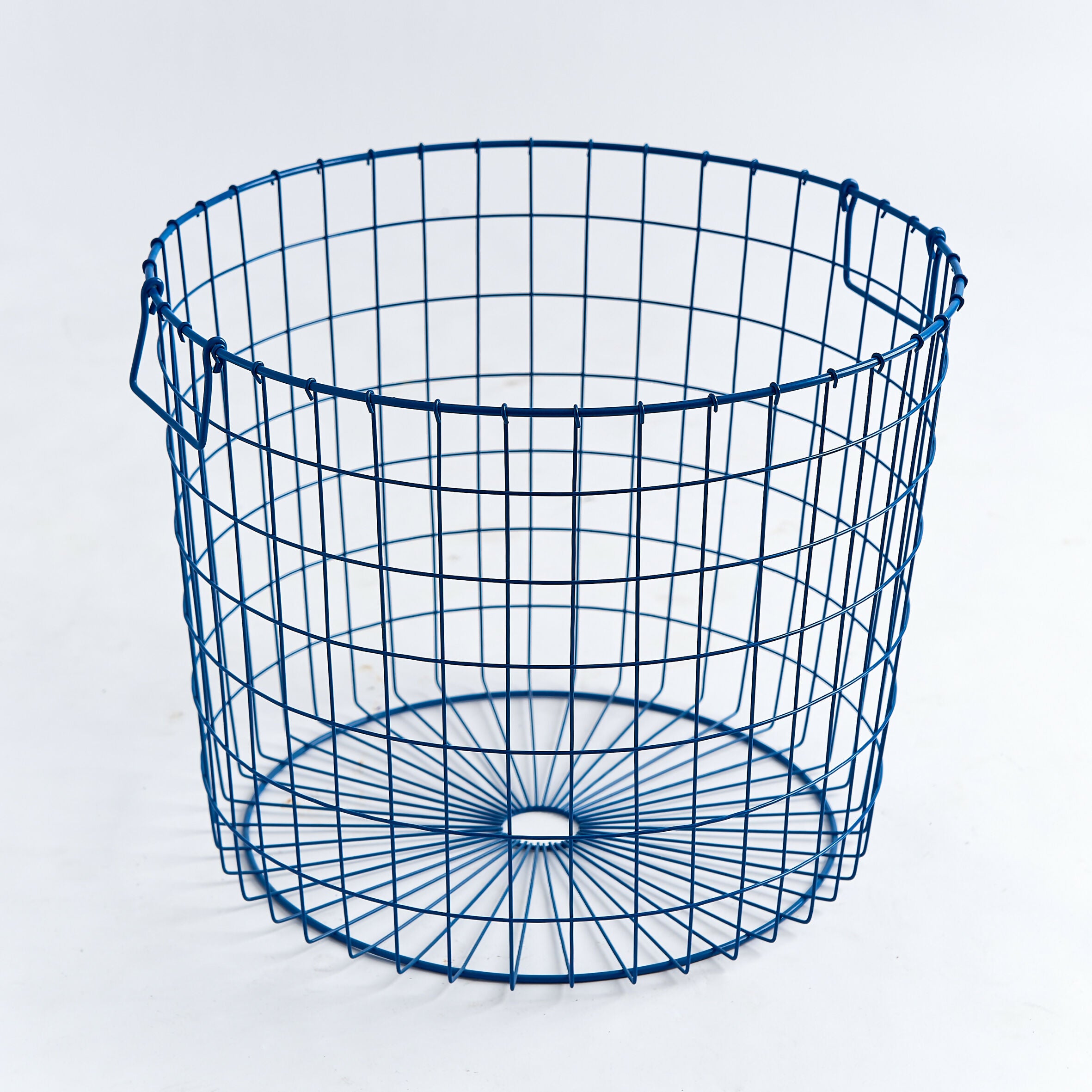 "Wire Bear" - Basket