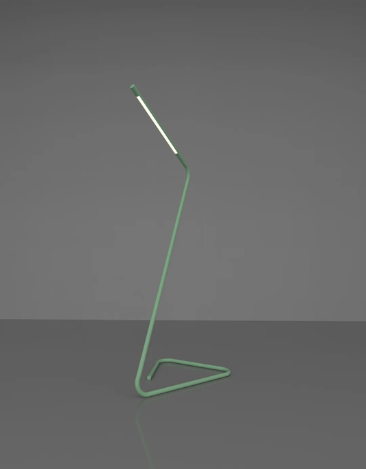 Cobra floor lamp with sculptural curved form inspired by ancient Egyptian cobra مصباح أرضي كوبرا بتصميم منحني نحتي مستوحى من الكوبرا المصرية
