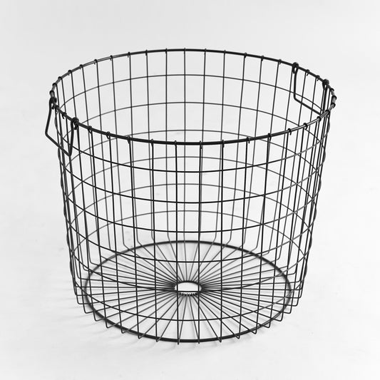 "Wire Bear" - Basket