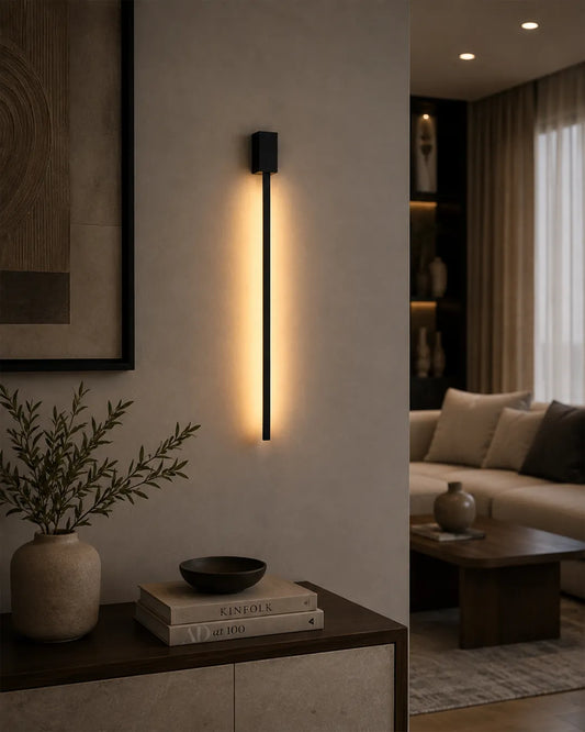 Lines Square Black Wall Lamp in a styled interior, wall lamp with a precise square outline | أبليك لاينز سكوير الأسود، داخل مساحة منسقة، إضاءة بإطار مربع