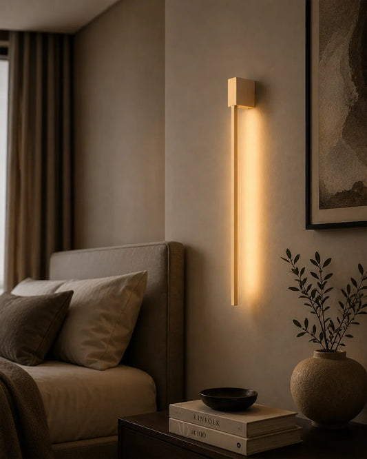 Lines Gold Square Wall Lamp in a styled interior, wall lamp with a precise square outline | أبليك لاينز سكوير الذهبي، داخل مساحة منسقة، إضاءة خلفية بإطار هندسي