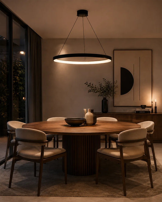 Circlet Pendant in a styled interior, pendant with a clear luminous circle | دلاية سيركلت، داخل مساحة منسقة، حلقة بتشطيب أسود