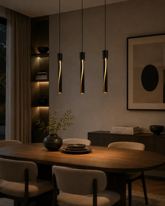 Dew 2 Pendant in a styled interior, pendant with the form and rhythm of dew drops | دلاية ديو 2، داخل مساحة منسقة، قطرتان بتوزيع متوازن