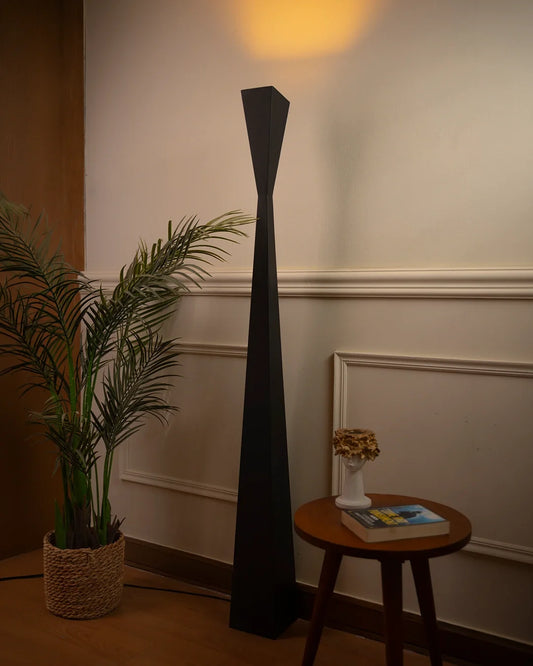 Aura Floor Lamp product photograph | لمبادير أورا، إضاءة بتصميم رفيع