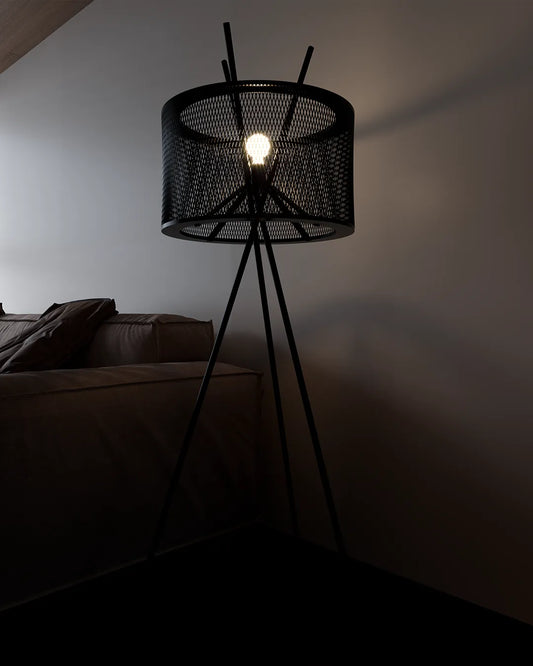 Spin Floor Lamp - Dynamic Design