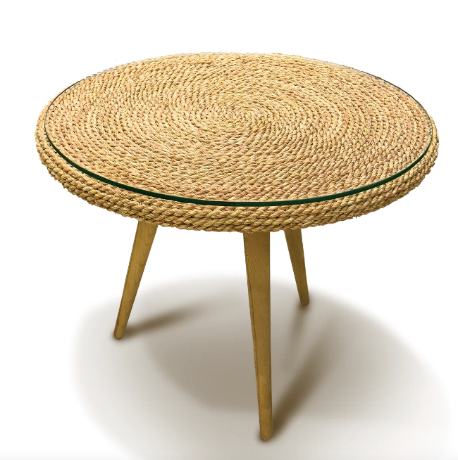 Round Halfa Table with Wooden Legs
