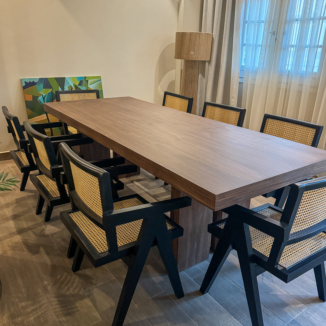 Dining Tables & Chairs