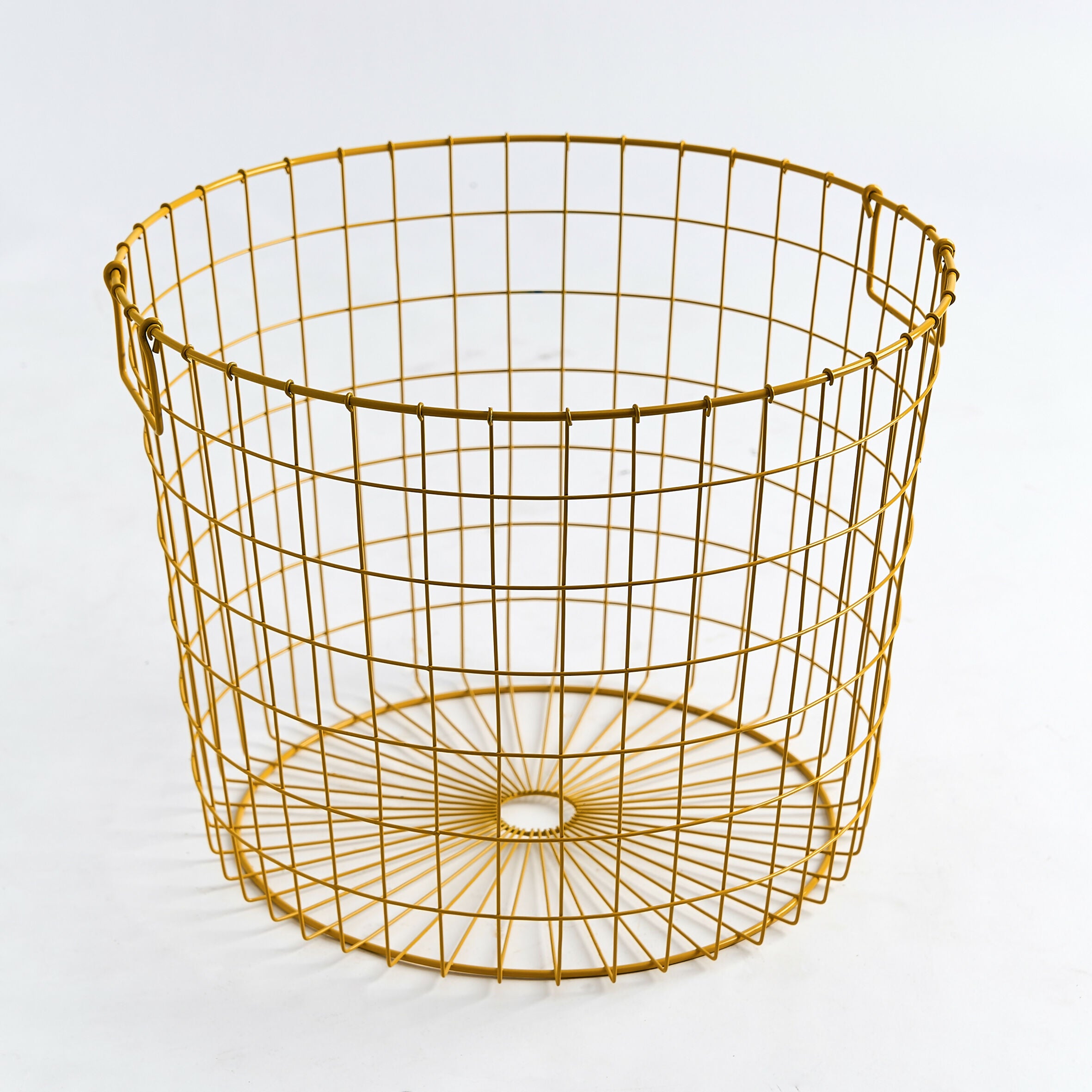 "Wire Bear" - Basket