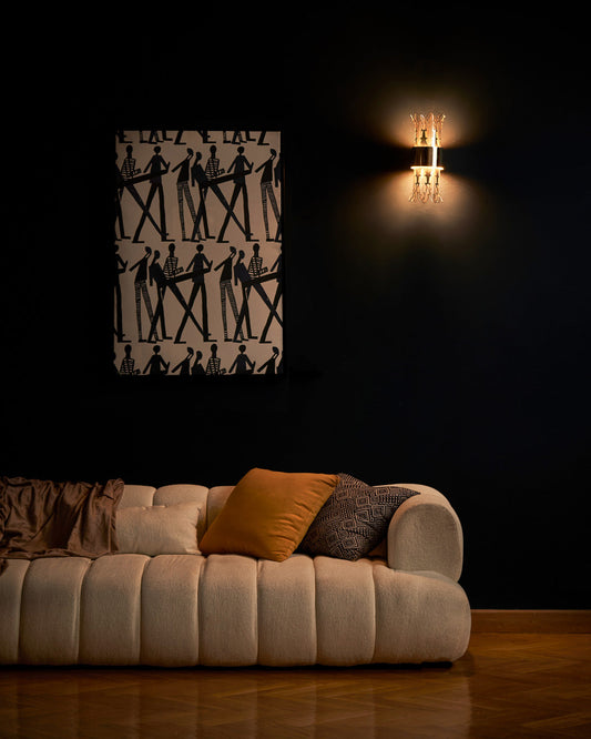 Leaf wall lamp with ancient Egyptian inspired sculptural design casting soft light / مصباح حائط بتصميم مستوحى من الأعمدة المصرية القديمة يبعث إضاءة ناعمة