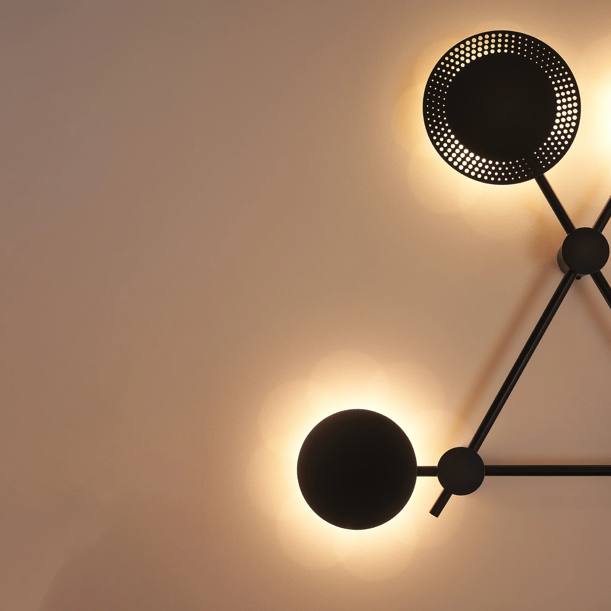 Trio Wall Lamp