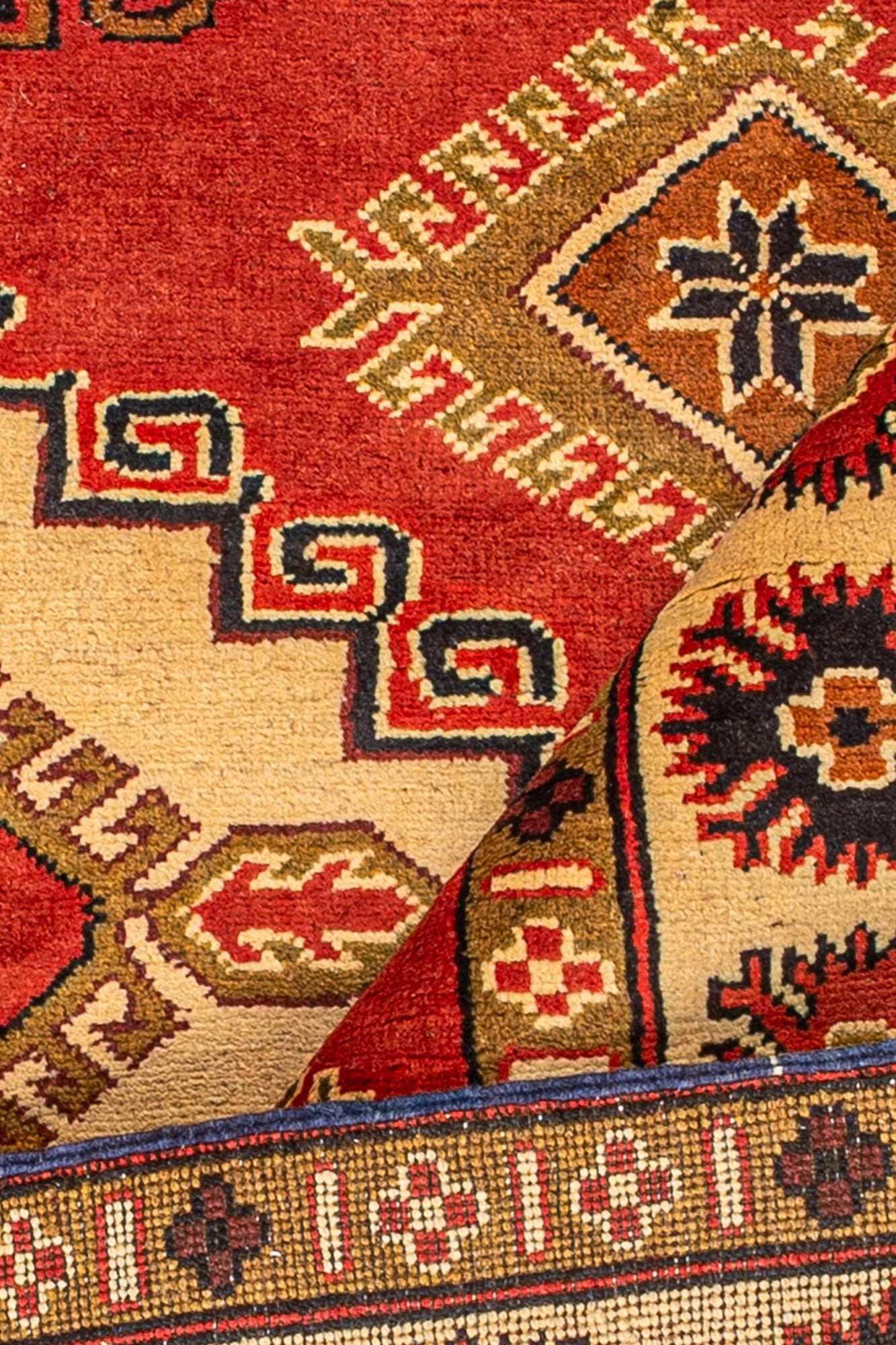 Gargy Afghani - Handmade Rug