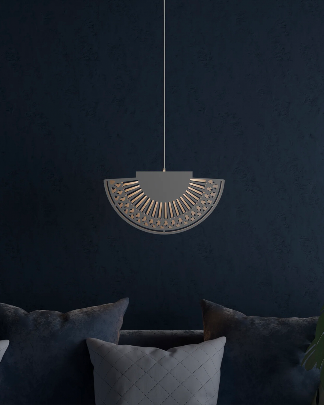 Breeze pendant light with elegant fan inspired curves and soft light مصباح معلق بريز بانحناءات مروحية أنيقة مع إضاءة ناعمة