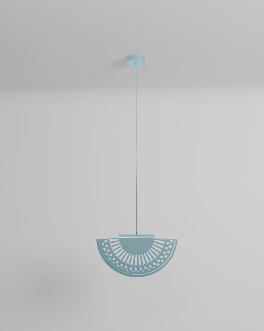 Breeze pendant light with elegant fan inspired curves and soft light مصباح معلق بريز بانحناءات مروحية أنيقة مع إضاءة ناعمة