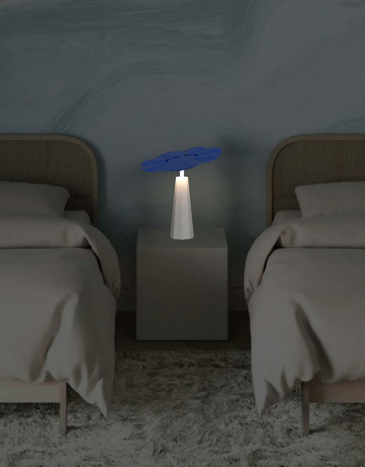 Sunbrella table lamp with coastal beach umbrella inspired design and warm light مصباح طاولة صنبريلا بتصميم مستوحى من مظلة الشاطئ مع اضاءة دافئة