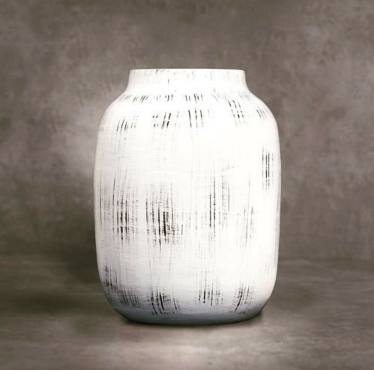 Lux Vase