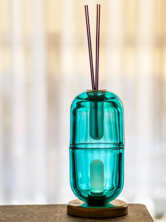 Cartouche Table Lamp product view 2, table lamp with a sculptural interpretation of Egyptian design | أباجورة كارتوش، صورة رقم 2، بزجاج منفوخ وقاعدة معدنية