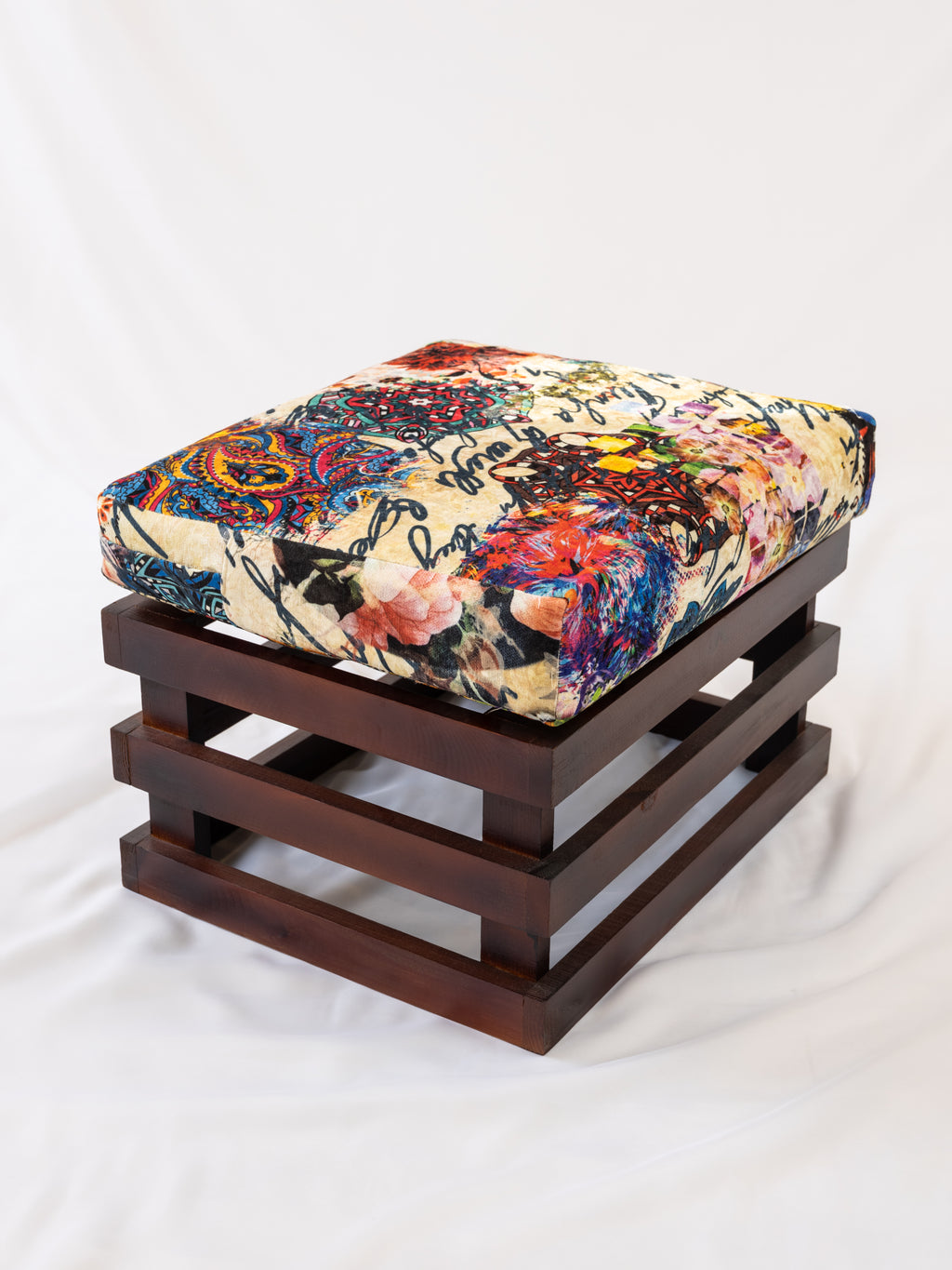 Stool Seater