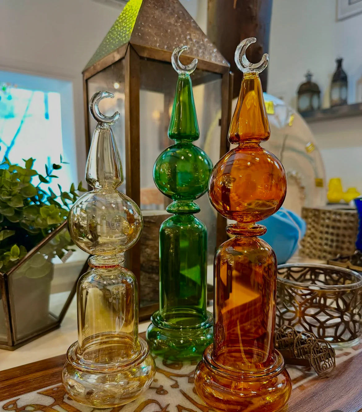 Neutral Ramadan Pillars