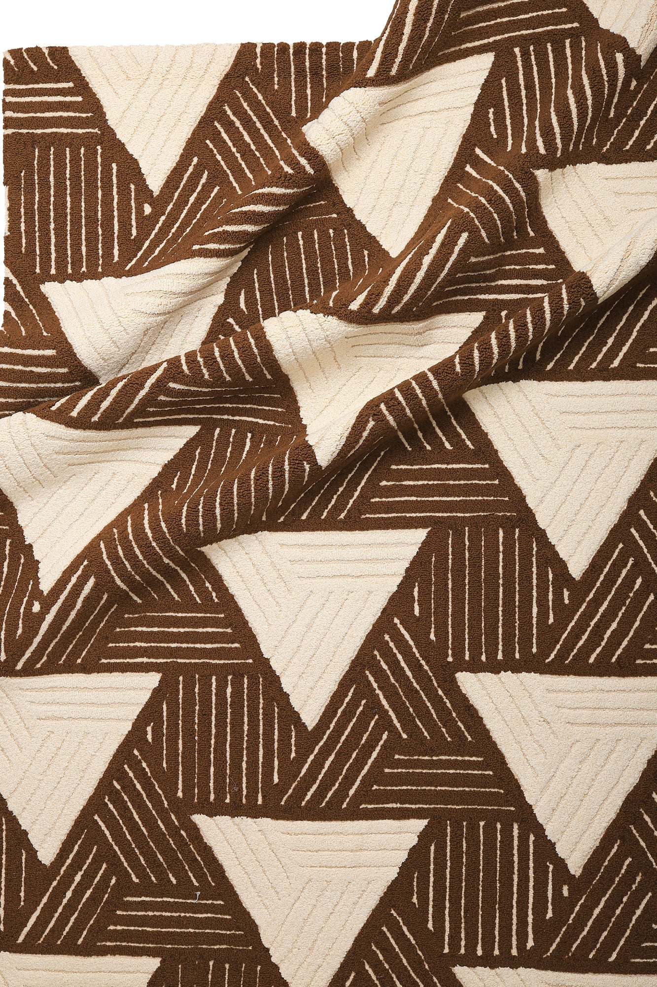 Heritage Looms - Hand Tufted Rug