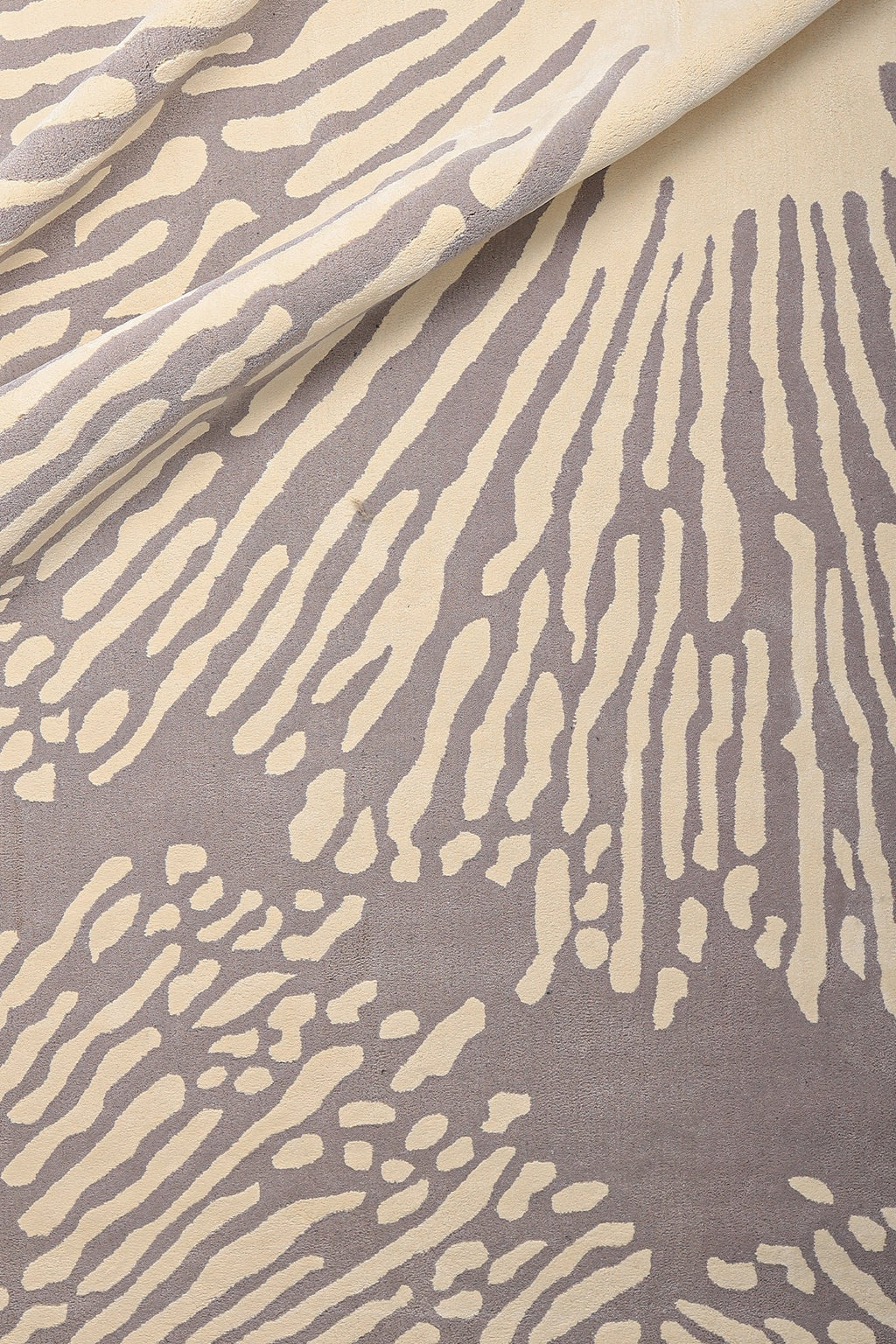 Knot by knot - Hand Tufted Rug