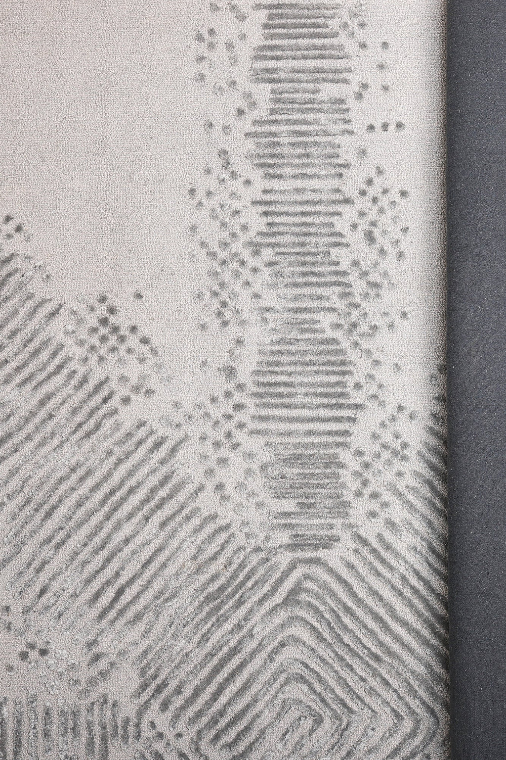 Weave Whispers - Hand Tufted Rug