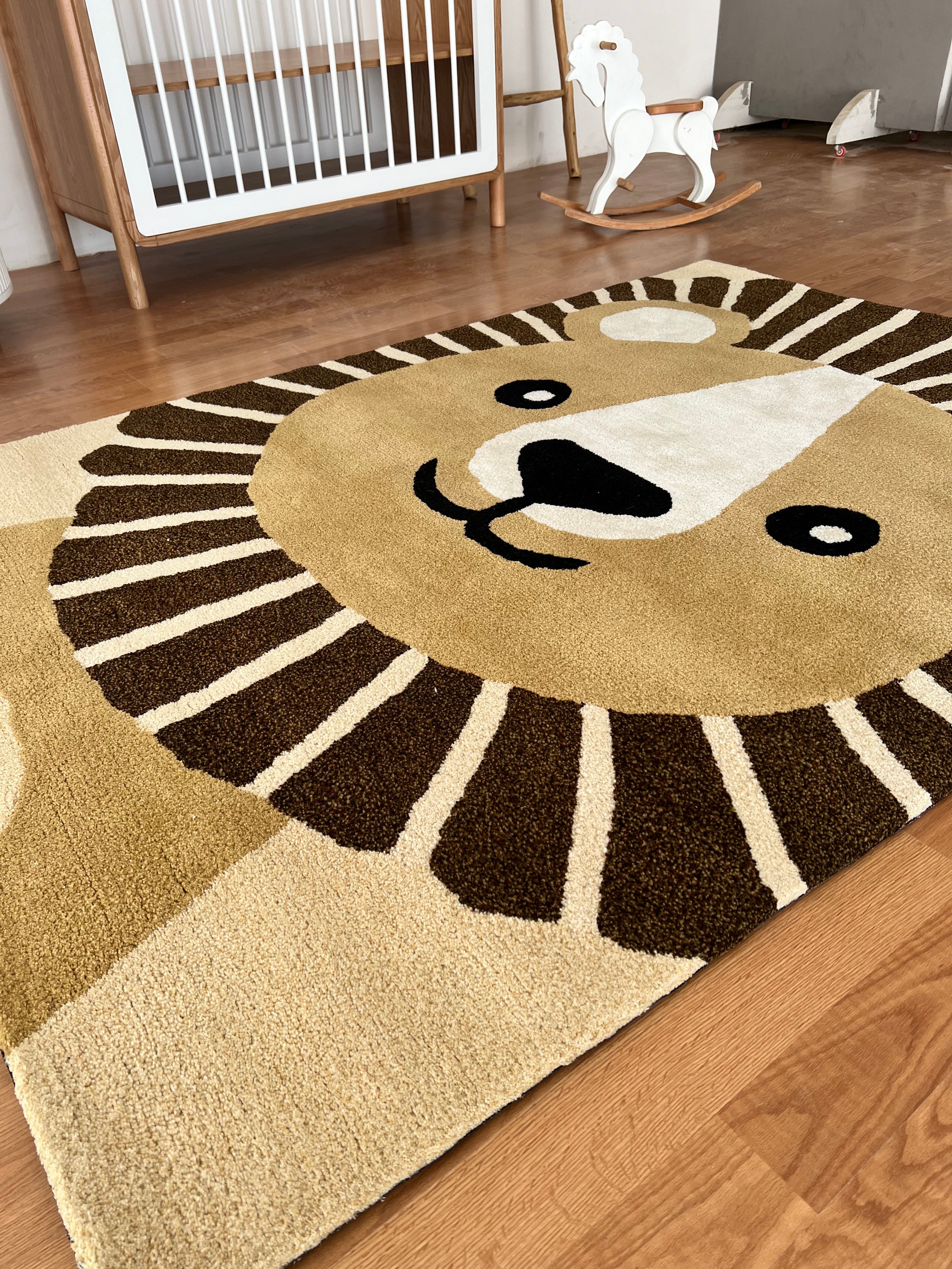 Lion Says Roar kids carpet