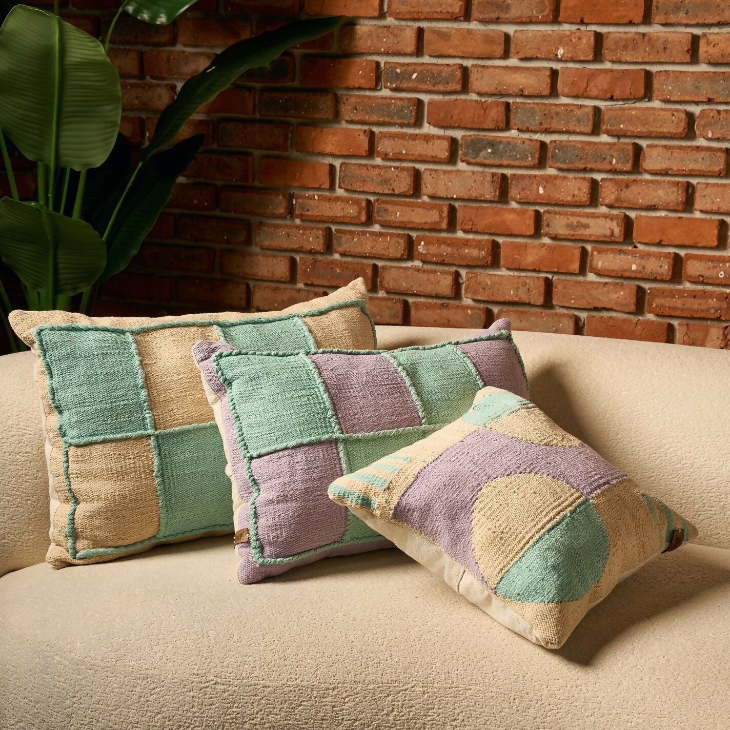 Dual Kilim Cushion V.1