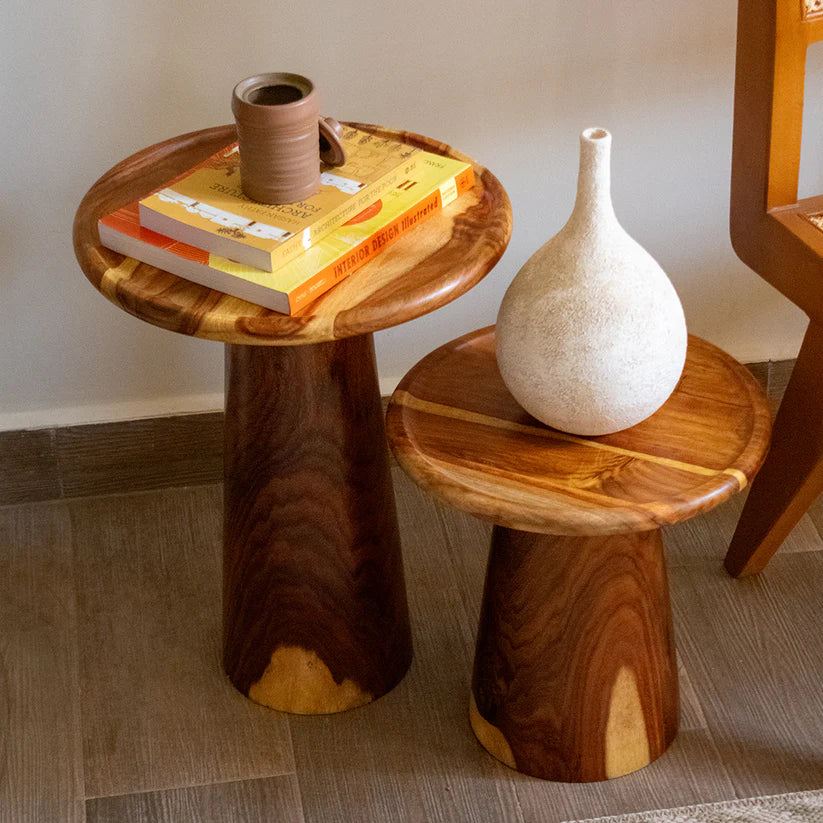 Kemitt Nesting Tables (Set of 2)