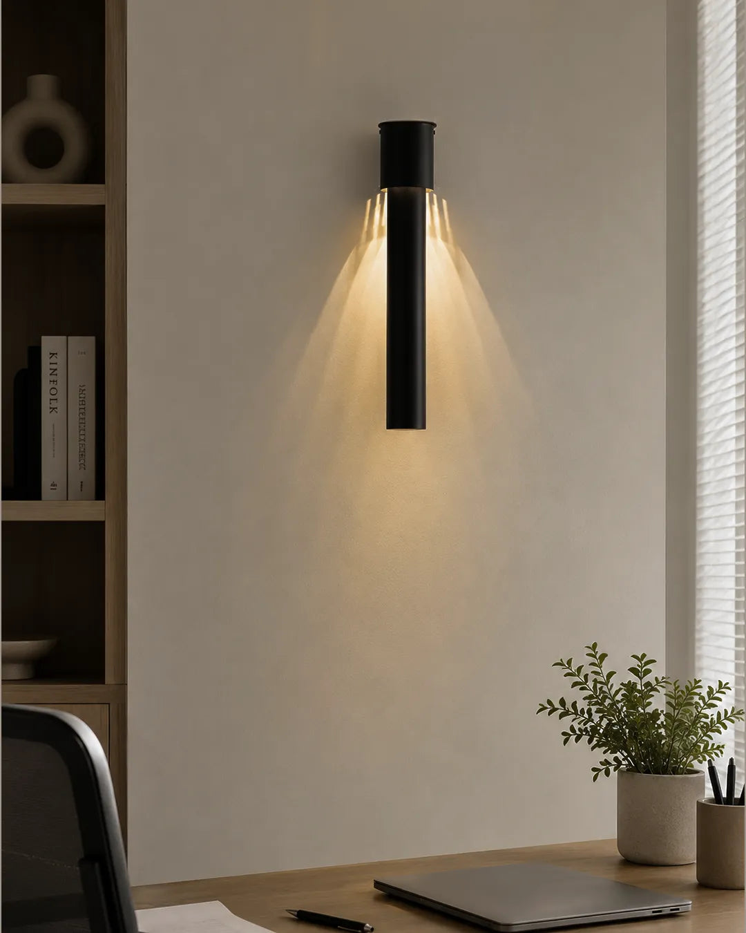 Dew Wall Lamp in a styled interior | أبليك ديو، داخل مساحة منسقة، شكل قطرة