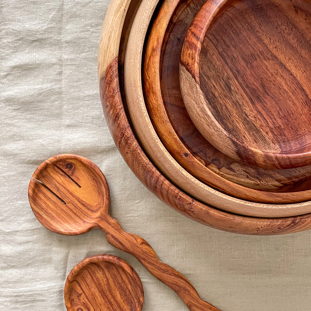 Oval Salad Bowl Set (Set of 4)