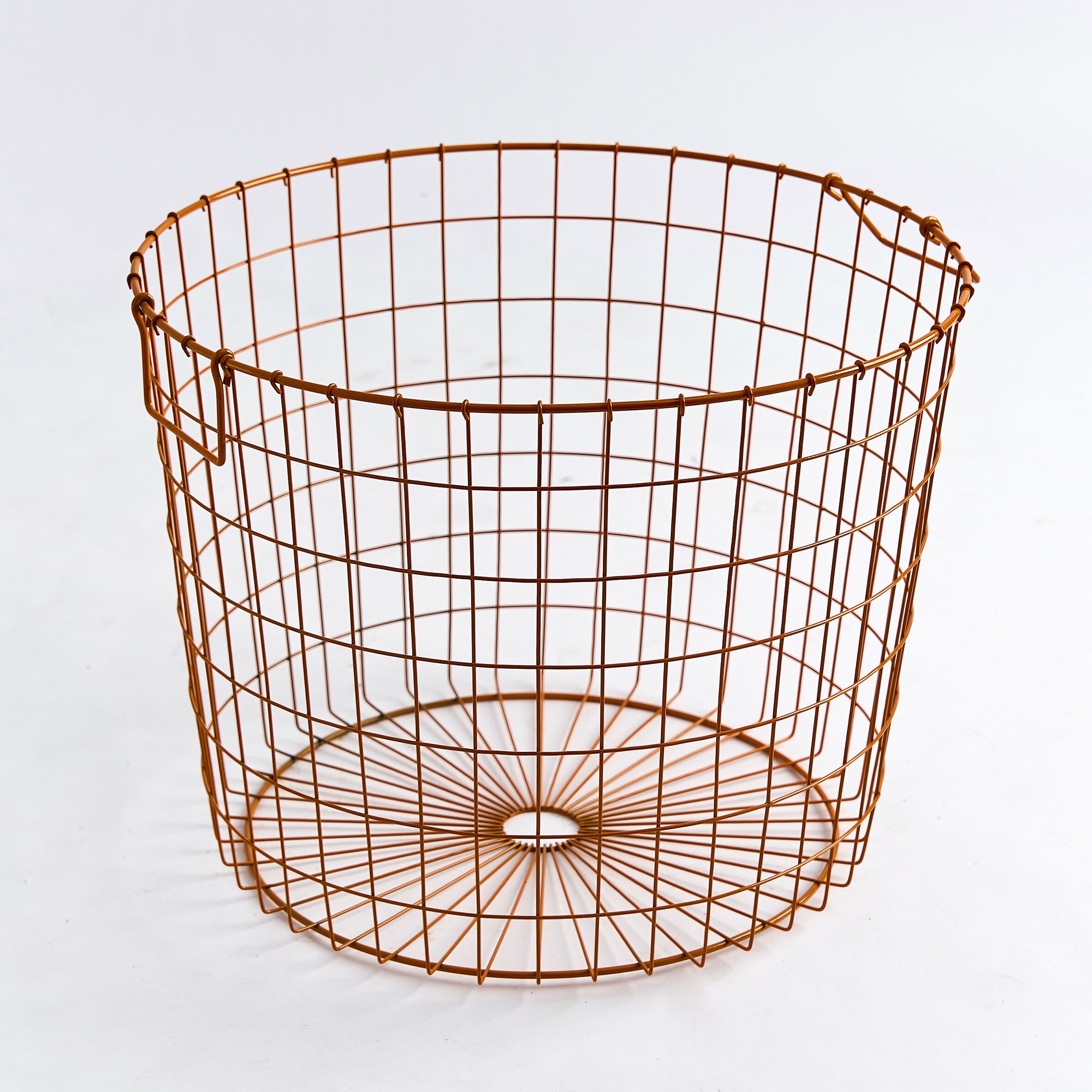 "Wire Bear" - Basket