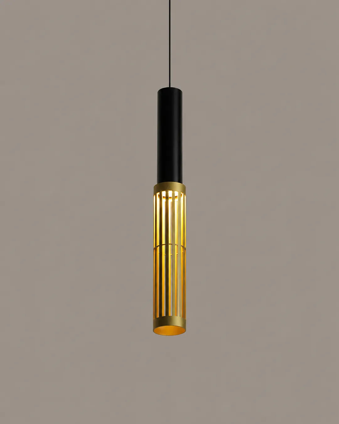 Dew 4 Pendant isolated product view, pendant with the form and rhythm of dew drops (view 3) | دلاية ديو 4، أربع قطرات مضيئة