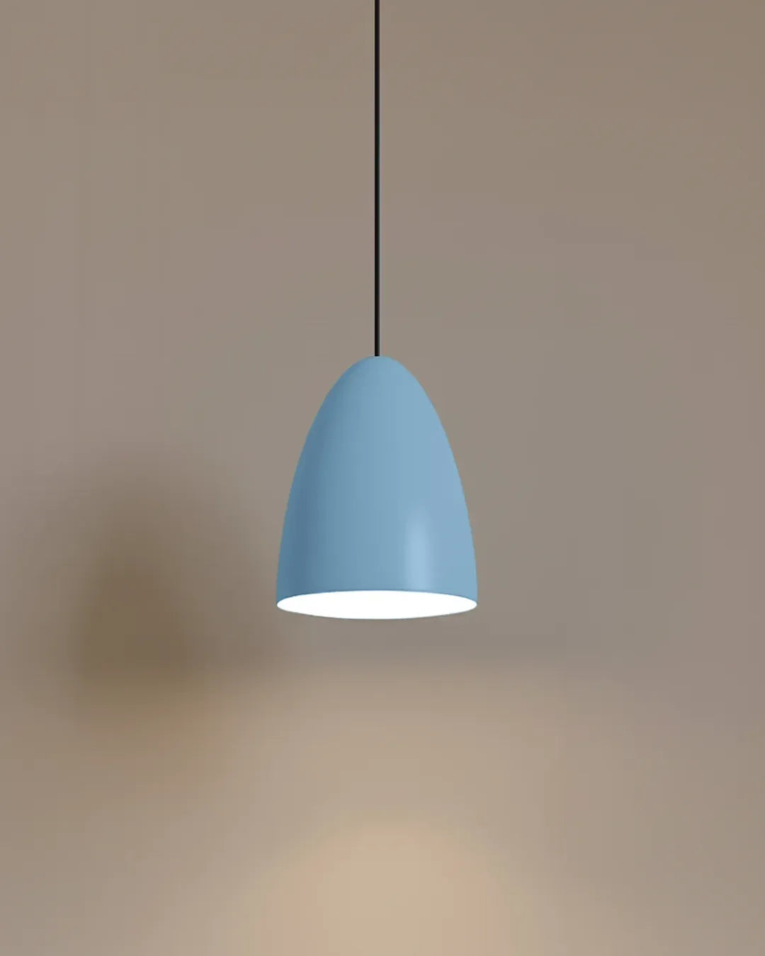 Miko Pendant isolated product view, pendant with forms held in apparent balance (view 5) | دلاية ميكو، تكوين متوازن مضيء