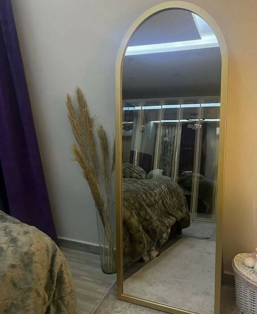 M118- Aesthetic Modern Mirror