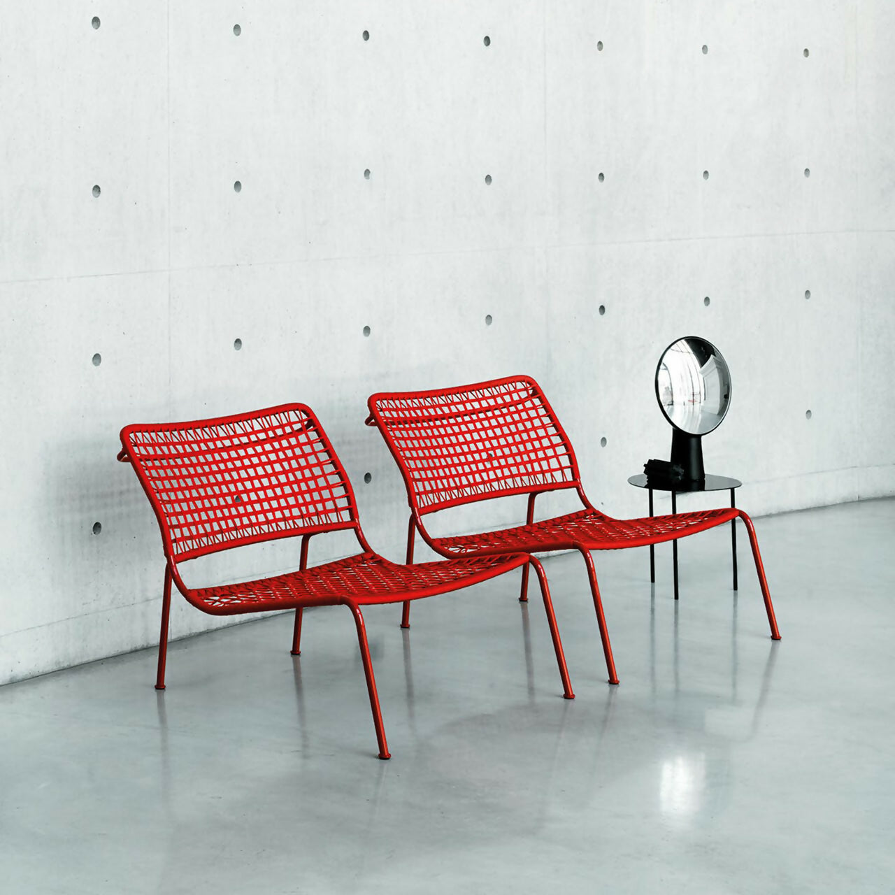 Neta Chair