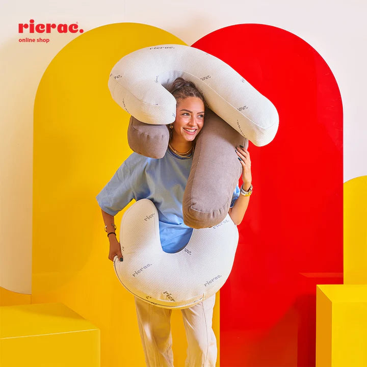 Relaxo - Hugging Pillow