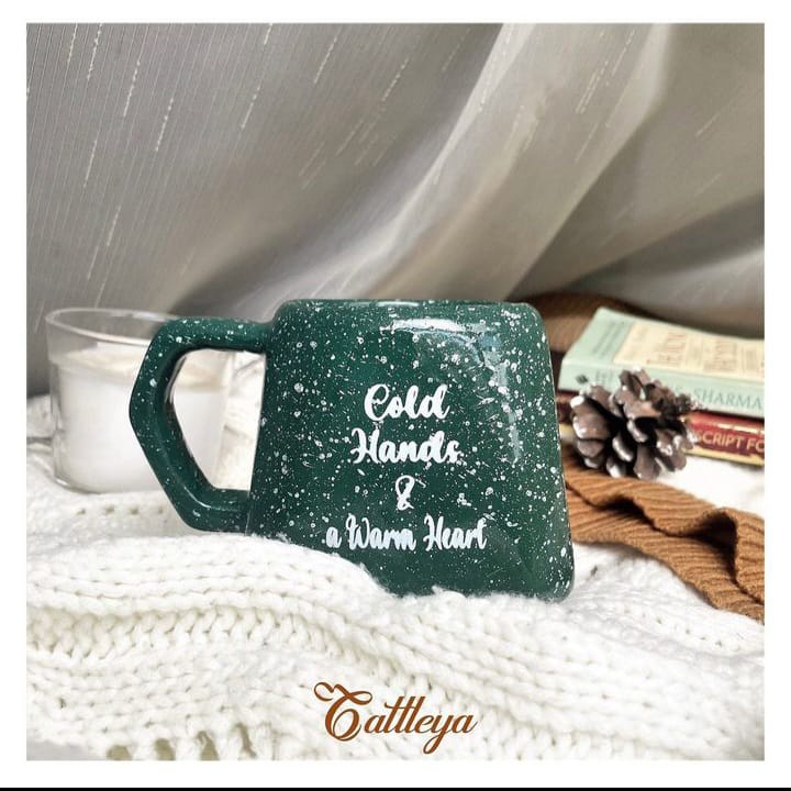 Christmas Mug - Cold Hands & A Warm Heart!