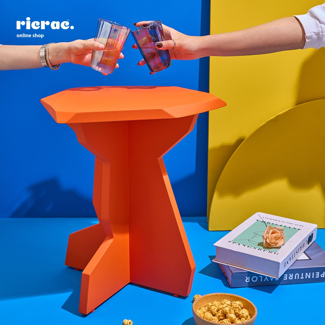 Rinzofa -Side Table