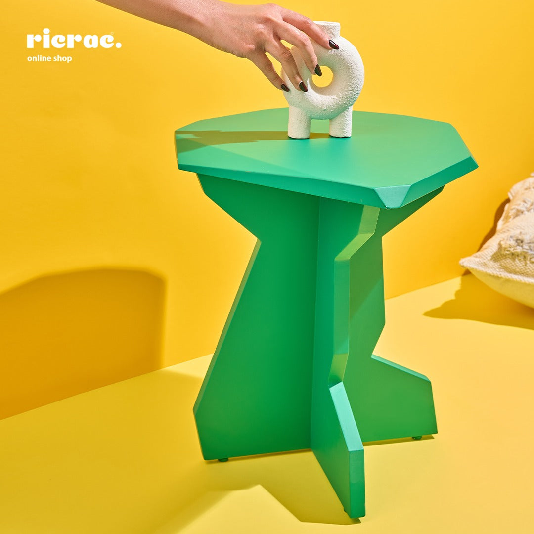Rinzofa -Side Table