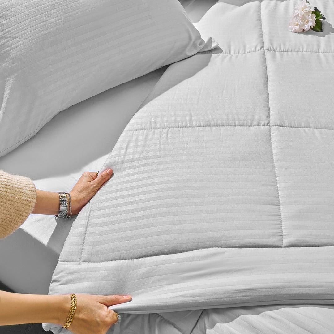 Poly-Cotton Duvet Set Stripes (Duvet & 2 Pillow Cases)