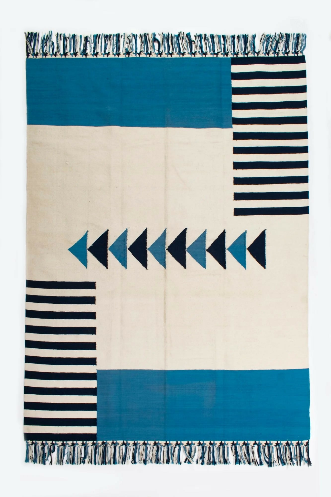 KL010001