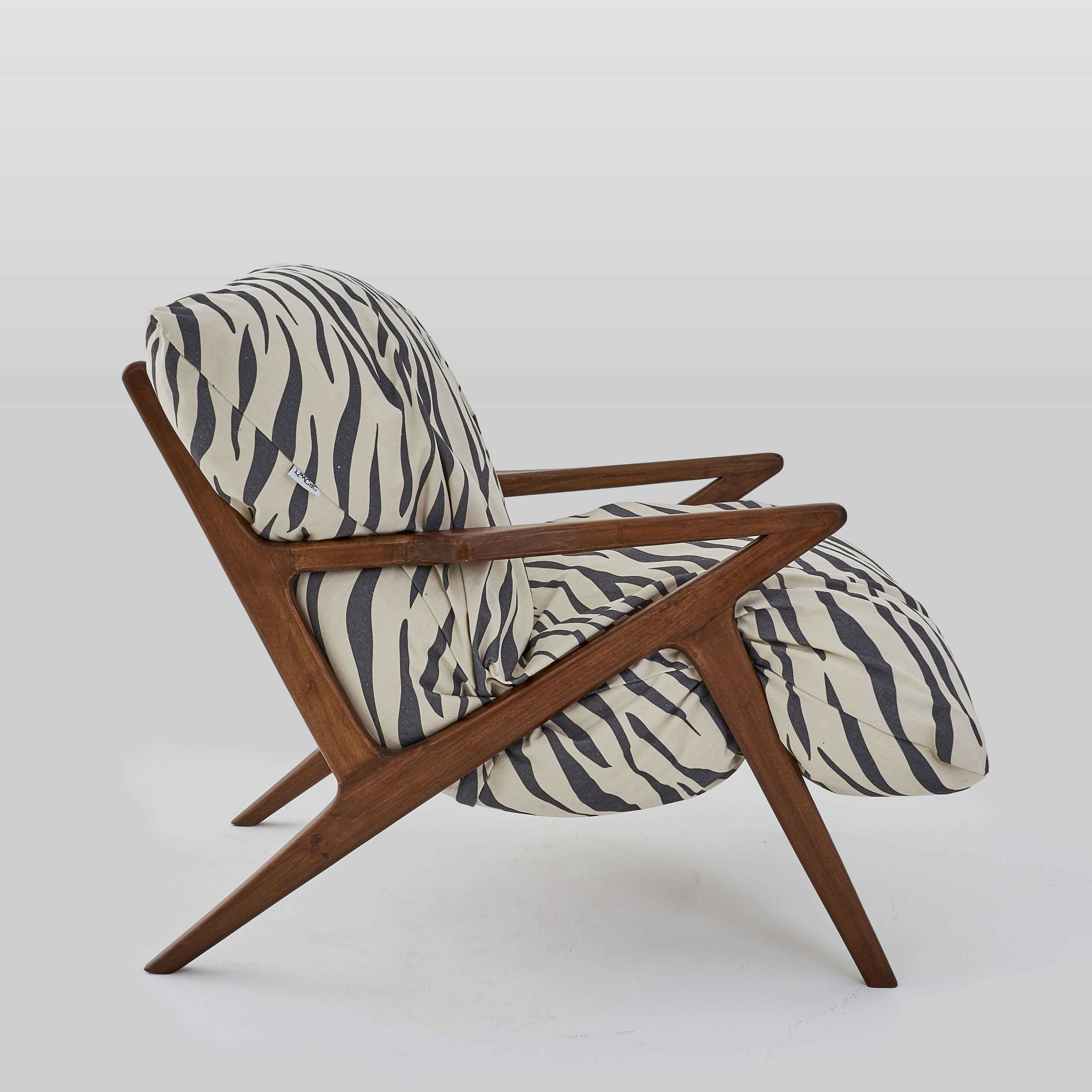 "Pillow" - Lounge Chair