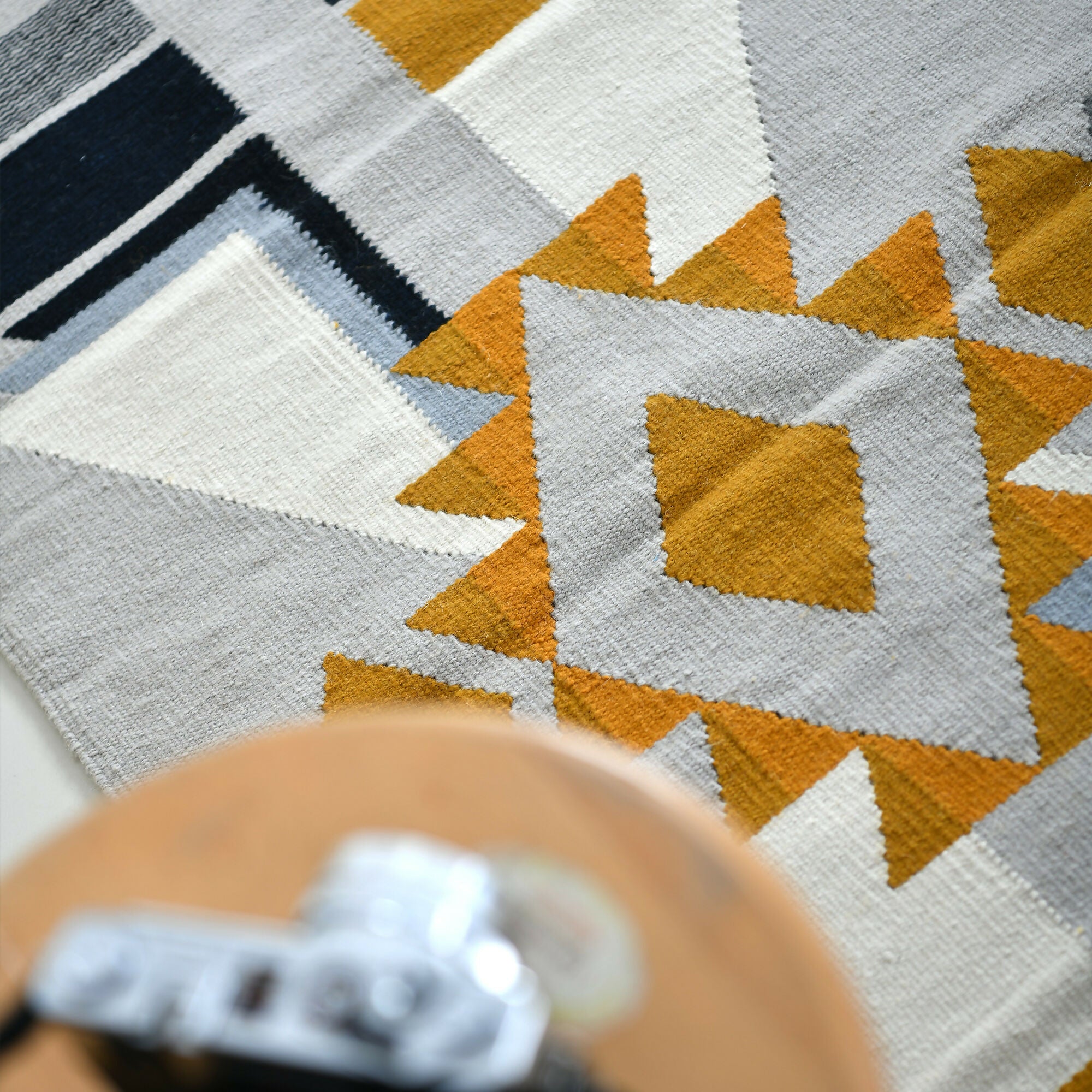 ShiningSunWoolKilimRug1