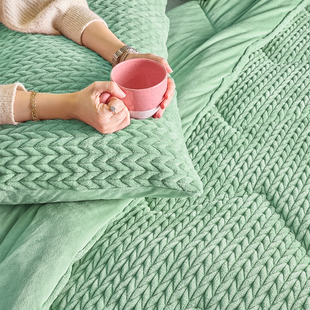 Mink Duvet Set with 2 pillow cases