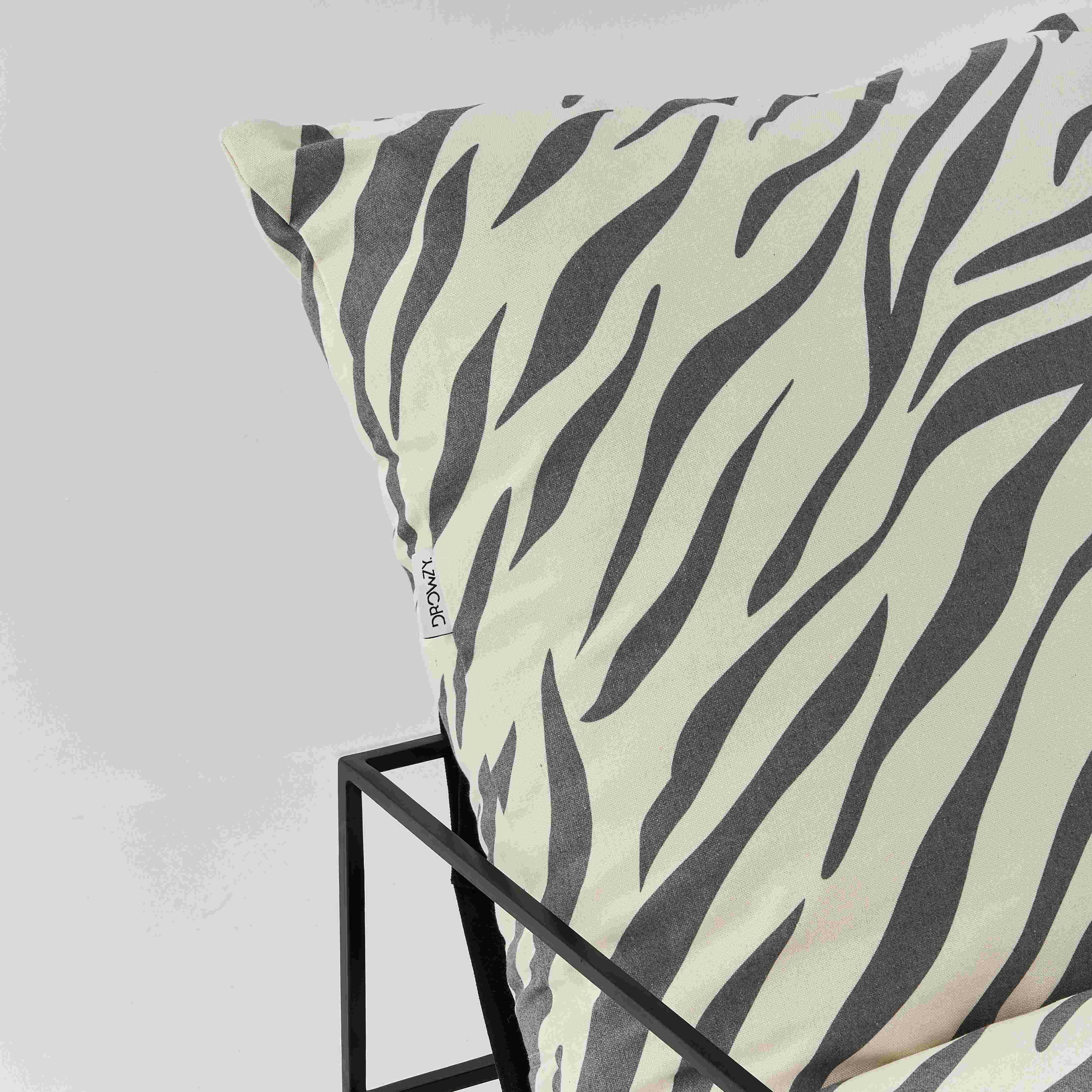 "Hollow" Rocking - Indoors Chair