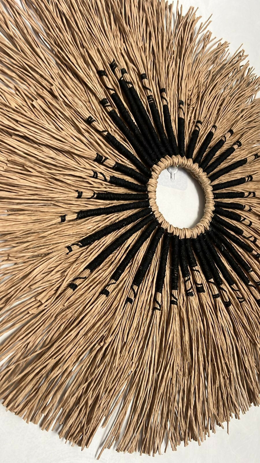 Round Raffia Wall Decor (Black)