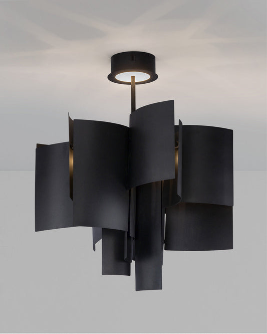 Lotus inspired pendant light with sculptural form casting soft ambient light / إضاءة معلقة بتصميم مستوحى من زهرة اللوتس تبعث إضاءة ناعمة وأنيقة