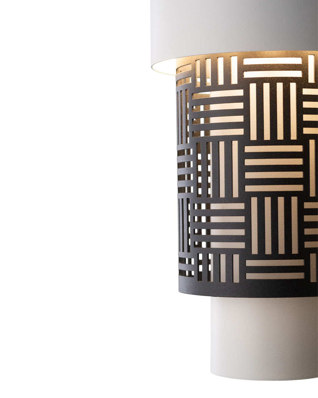 Mellow pendant light with smooth rounded design providing soft warm ambient lighting / إضاءة معلقة بتصميم ناعم وانسيابي توفّر إضاءة دافئة ومريحة
