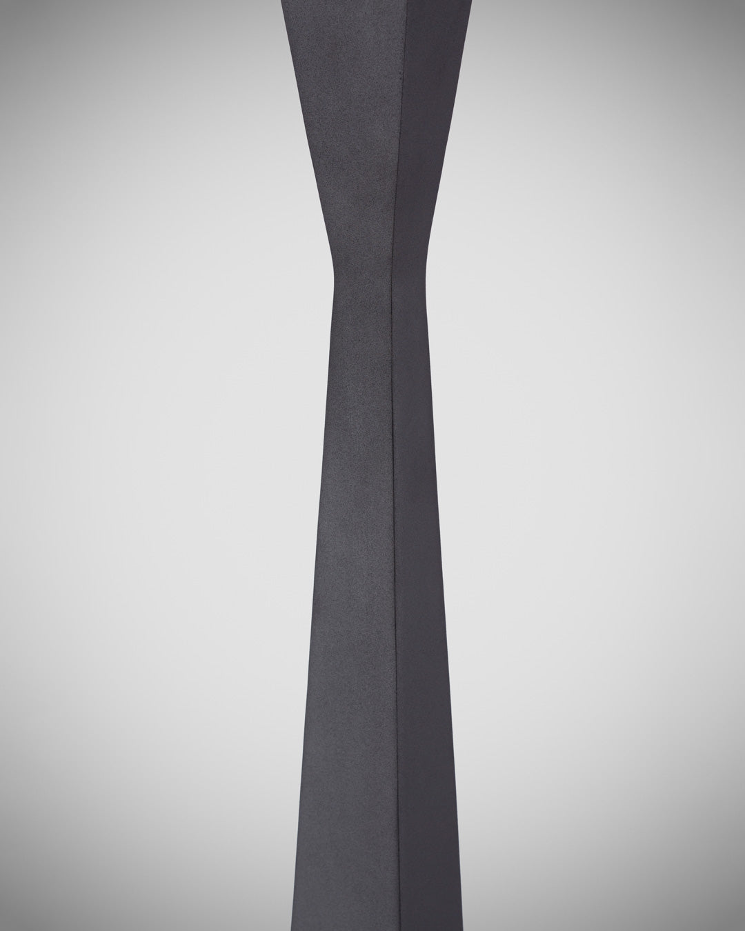 Aura floor lamp with slim modern profile casting soft ambient light / مصباح أرضي بتصميم أنيق ونحيف يوفّر إضاءة هادئة ولمسة عصرية
