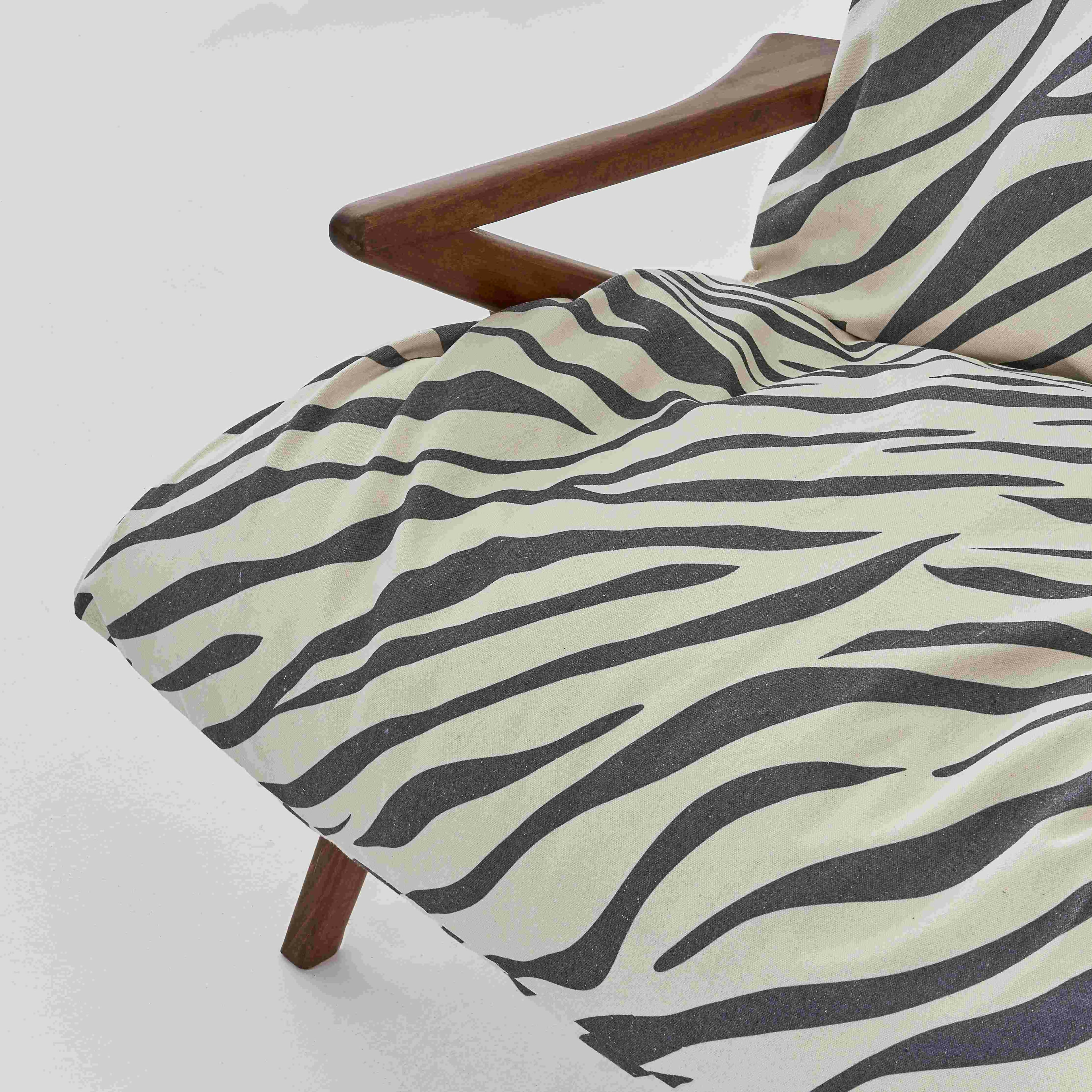 "Pillow" - Lounge Chair